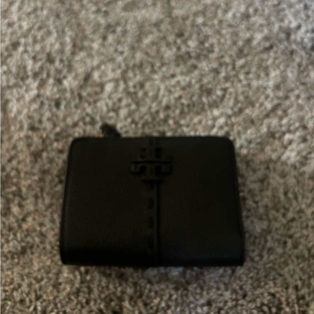Tory Burch McGraw Wallet